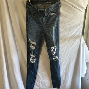 Size 2 long American eagle high rise jegging ripped